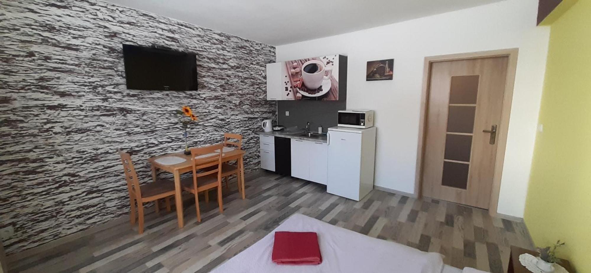 Privat Bene Apartment วิชเน รุชบาคีย์ ห้อง รูปภาพ